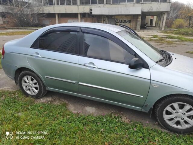 Синій Кіа Соренто, об'ємом двигуна 1.6 л та пробігом 3 тис. км за 3250 $, фото 3 на Automoto.ua