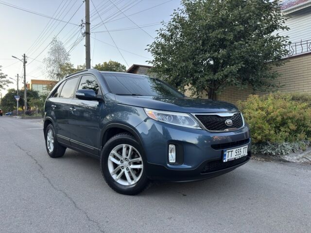 Киа Соренто 2014 в Днепре (Днепропетровске) на Automoto.ua Синий Киа Соренто, объемом двигателя 2.4 л и пробегом 155 тыс. км за 10800 $, фото 1 на Automoto.ua