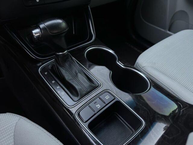 Киа Соренто 2014 в Днепре (Днепропетровске) на Automoto.ua Синий Киа Соренто, объемом двигателя 2.4 л и пробегом 155 тыс. км за 10800 $, фото 17 на Automoto.ua