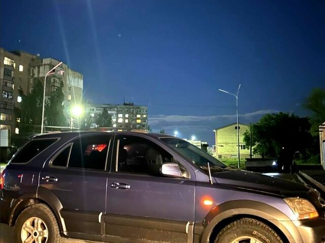 Синий Киа Соренто, объемом двигателя 2.5 л и пробегом 353 тыс. км за 6500 $, фото 1 на Automoto.ua