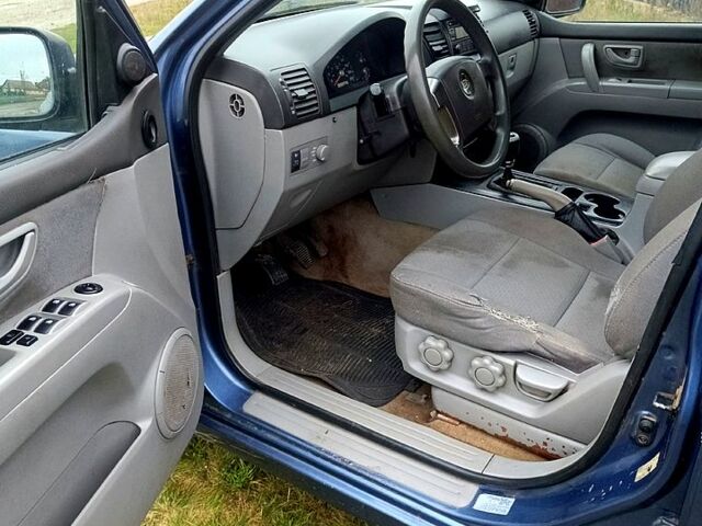 Киа Соренто 2004 в Ромнах на Automoto.ua Синий Киа Соренто, объемом двигателя 2.5 л и пробегом 323 тыс. км за 3900 $, фото 7 на Automoto.ua