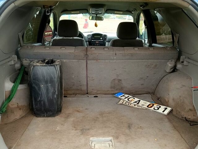 Киа Соренто 2004 в Ромнах на Automoto.ua Синий Киа Соренто, объемом двигателя 2.5 л и пробегом 323 тыс. км за 3900 $, фото 9 на Automoto.ua