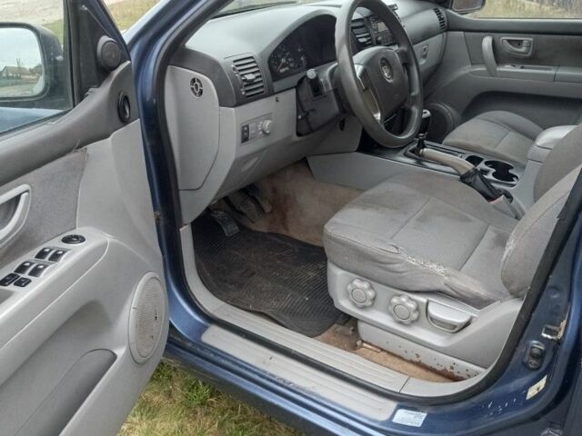 Киа Соренто 2004 в Ромнах на Automoto.ua Синий Киа Соренто, объемом двигателя 2.5 л и пробегом 323 тыс. км за 3900 $, фото 4 на Automoto.ua