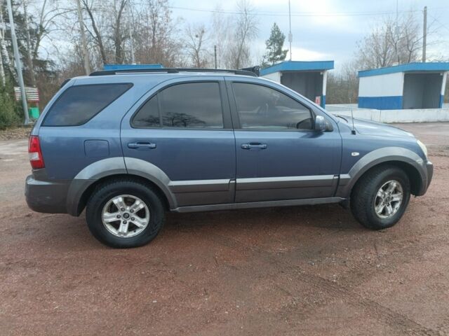 Киа Соренто 2004 в Новорад-Волынском на Automoto.ua Синий Киа Соренто, объемом двигателя 2.5 л и пробегом 176 тыс. км за 4500 $, фото 5 на Automoto.ua