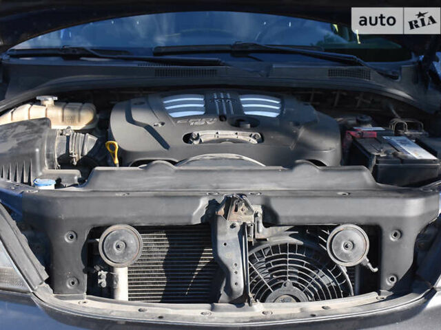 Синий Киа Соренто, объемом двигателя 2.5 л и пробегом 281 тыс. км за 5800 $, фото 13 на Automoto.ua