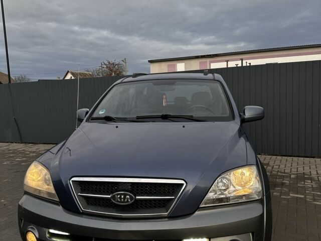 Синій Кіа Соренто, об'ємом двигуна 2.5 л та пробігом 300 тис. км за 2600 $, фото 1 на Automoto.ua