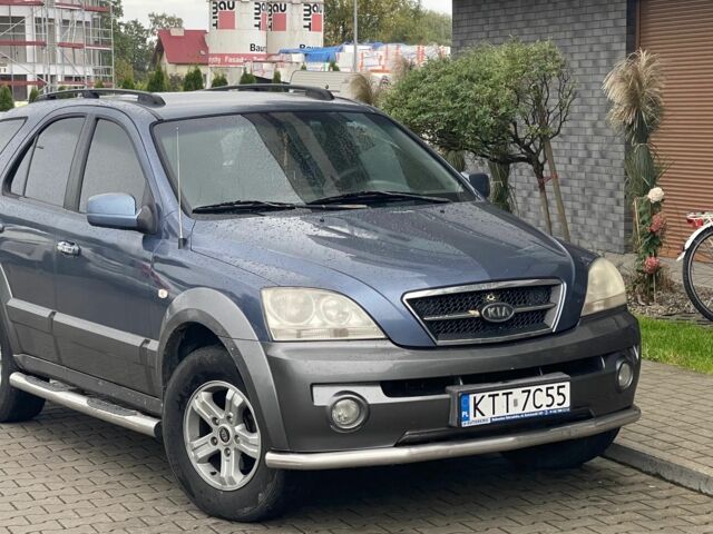 Киа Соренто 2004 в Яворове на Automoto.ua Синий Киа Соренто, объемом двигателя 2.5 л и пробегом 290 тыс. км за 3621 $, фото 2 на Automoto.ua
