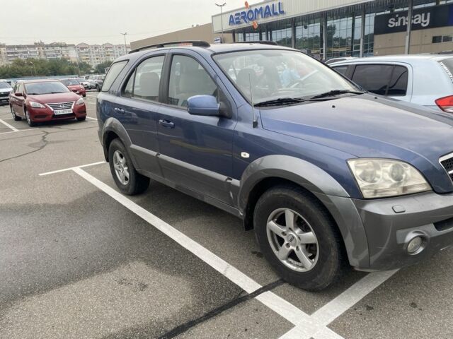 Синій Кіа Соренто, об'ємом двигуна 2.5 л та пробігом 320 тис. км за 4500 $, фото 4 на Automoto.ua