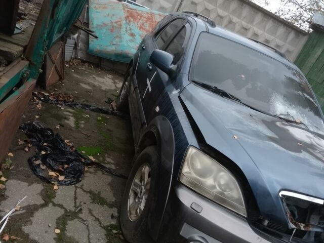 Киа Соренто 2005 в Коростышеве на Automoto.ua Синий Киа Соренто, объемом двигателя 2.5 л и пробегом 2 тыс. км за 1500 $, фото 2 на Automoto.ua