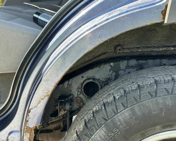 Синий Киа Соренто, объемом двигателя 2.4 л и пробегом 240 тыс. км за 5100 $, фото 8 на Automoto.ua