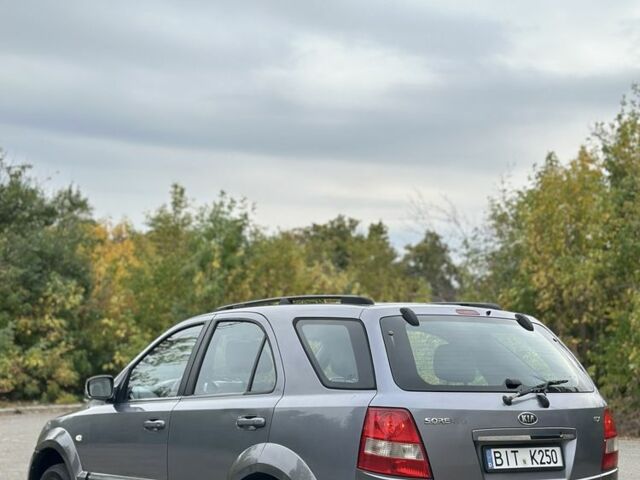 Киа Соренто 2006 в Краматорске на Automoto.ua Синий Киа Соренто, объемом двигателя 2.5 л и пробегом 250 тыс. км за 4000 $, фото 3 на Automoto.ua