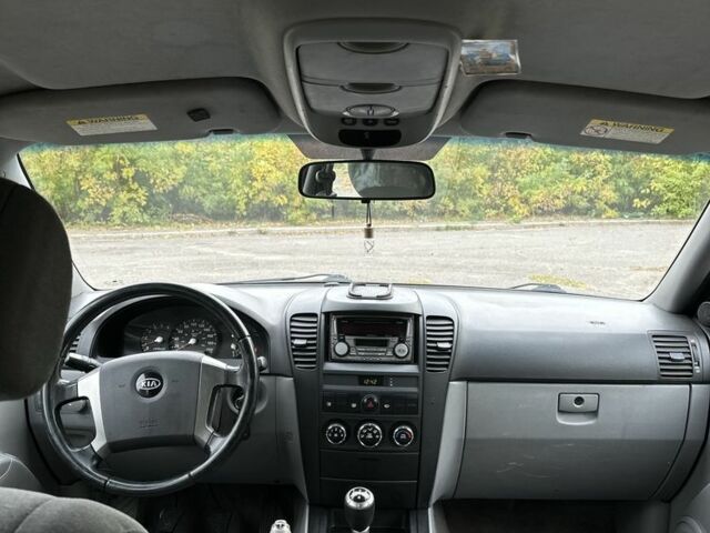 Киа Соренто 2006 в Краматорске на Automoto.ua Синий Киа Соренто, объемом двигателя 2.5 л и пробегом 250 тыс. км за 4000 $, фото 9 на Automoto.ua