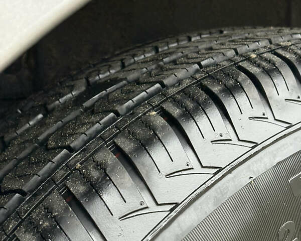 Синий Киа Соренто, объемом двигателя 2.5 л и пробегом 250 тыс. км за 8350 $, фото 20 на Automoto.ua