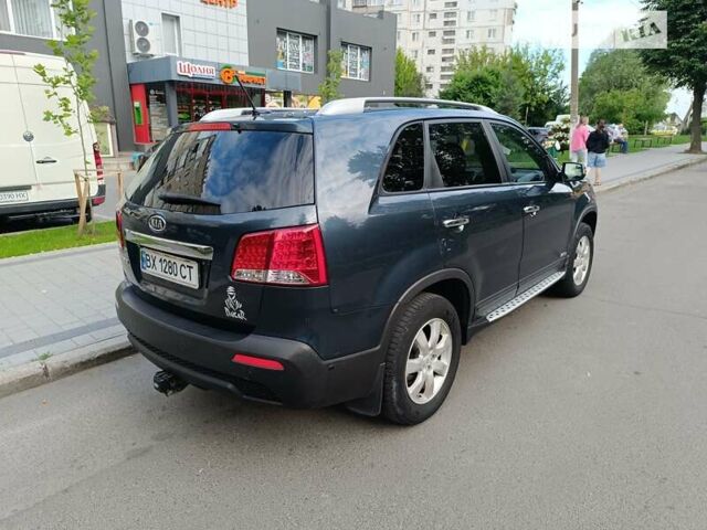 Синий Киа Соренто, объемом двигателя 2.36 л и пробегом 180 тыс. км за 13300 $, фото 1 на Automoto.ua