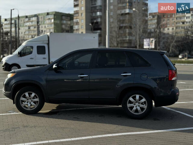 Синий Киа Соренто, объемом двигателя 2.36 л и пробегом 324 тыс. км за 9500 $, фото 5 на Automoto.ua