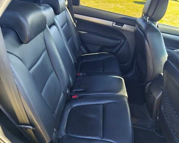 Синій Кіа Соренто, об'ємом двигуна 2.4 л та пробігом 217 тис. км за 10900 $, фото 11 на Automoto.ua