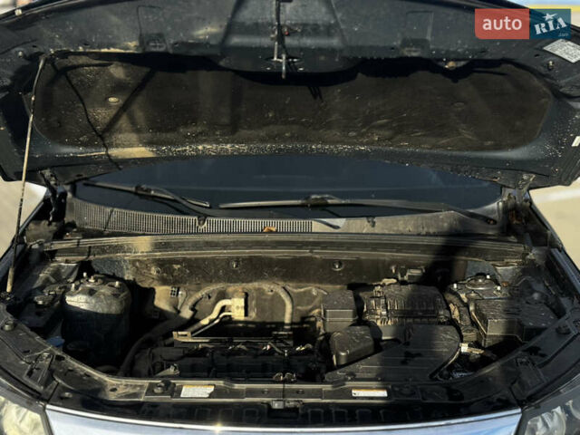 Синий Киа Соренто, объемом двигателя 2.36 л и пробегом 324 тыс. км за 9500 $, фото 17 на Automoto.ua