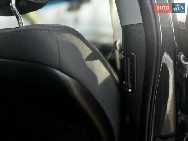 Синий Киа Соренто, объемом двигателя 2.36 л и пробегом 324 тыс. км за 9500 $, фото 12 на Automoto.ua