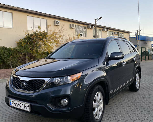 Синий Киа Соренто, объемом двигателя 2.2 л и пробегом 225 тыс. км за 11500 $, фото 1 на Automoto.ua