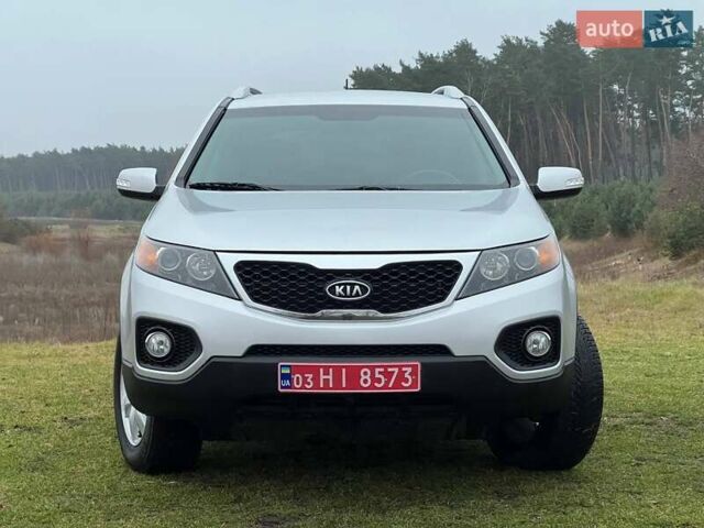 Синій Кіа Соренто, об'ємом двигуна 2.4 л та пробігом 212 тис. км за 9300 $, фото 1 на Automoto.ua