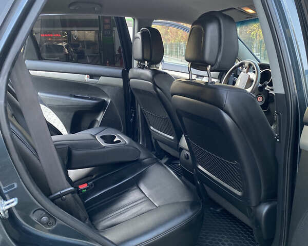 Синий Киа Соренто, объемом двигателя 2.2 л и пробегом 225 тыс. км за 11500 $, фото 13 на Automoto.ua