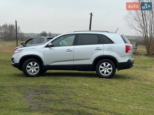 Синій Кіа Соренто, об'ємом двигуна 2.4 л та пробігом 212 тис. км за 9300 $, фото 2 на Automoto.ua