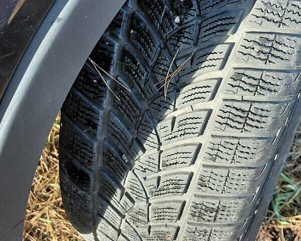 Синій Кіа Соренто, об'ємом двигуна 2.36 л та пробігом 198 тис. км за 10800 $, фото 17 на Automoto.ua