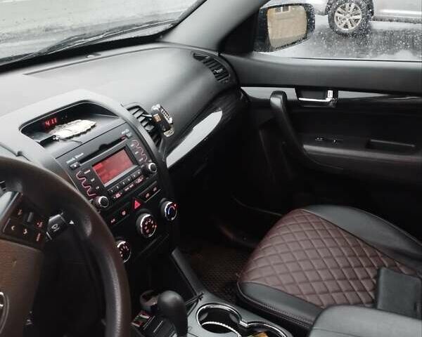 Синий Киа Соренто, объемом двигателя 2.36 л и пробегом 336 тыс. км за 9600 $, фото 10 на Automoto.ua