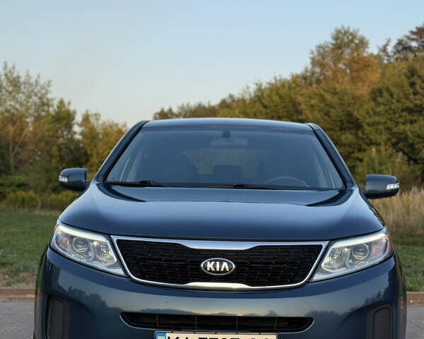 Синий Киа Соренто, объемом двигателя 2.4 л и пробегом 222 тыс. км за 10500 $, фото 2 на Automoto.ua