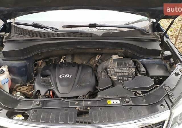 Синий Киа Соренто, объемом двигателя 2.36 л и пробегом 153 тыс. км за 12000 $, фото 2 на Automoto.ua