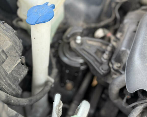 Синий Киа Соренто, объемом двигателя 2.4 л и пробегом 222 тыс. км за 10500 $, фото 22 на Automoto.ua