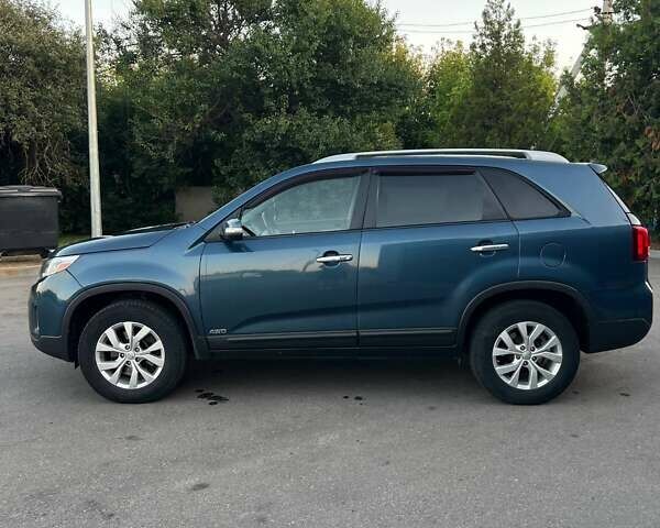 Синий Киа Соренто, объемом двигателя 3.34 л и пробегом 143 тыс. км за 13000 $, фото 4 на Automoto.ua