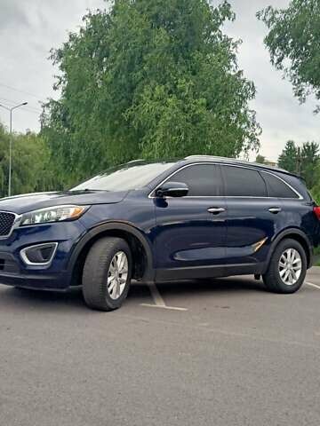 Синий Киа Соренто, объемом двигателя 2.36 л и пробегом 205 тыс. км за 17250 $, фото 5 на Automoto.ua