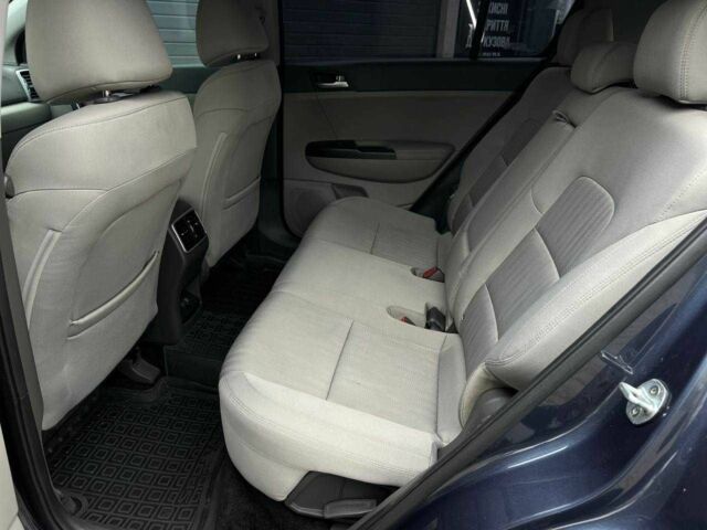 Синий Киа Соренто, объемом двигателя 2.4 л и пробегом 130 тыс. км за 12500 $, фото 12 на Automoto.ua