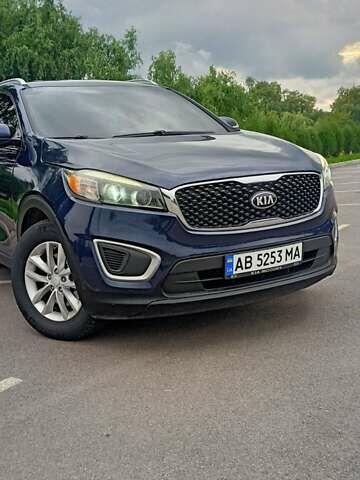 Синий Киа Соренто, объемом двигателя 2.36 л и пробегом 205 тыс. км за 17250 $, фото 2 на Automoto.ua