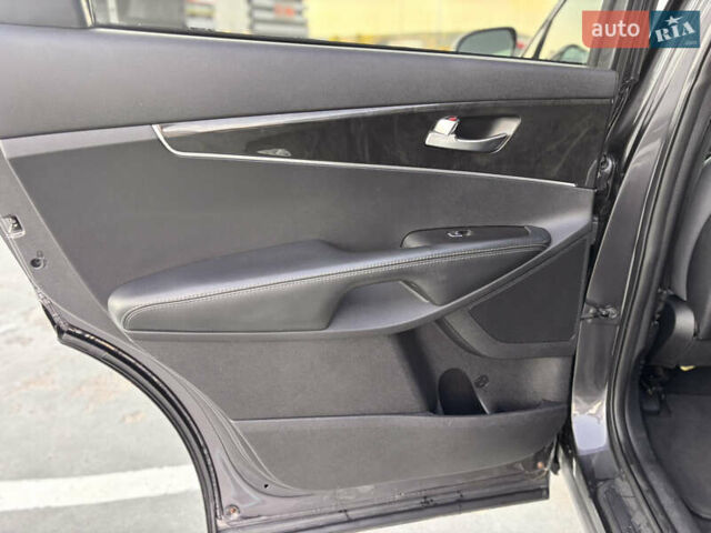 Синій Кіа Соренто, об'ємом двигуна 2.4 л та пробігом 132 тис. км за 13500 $, фото 14 на Automoto.ua