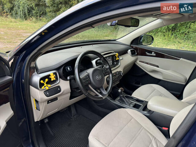 Синий Киа Соренто, объемом двигателя 2.4 л и пробегом 113 тыс. км за 16300 $, фото 13 на Automoto.ua