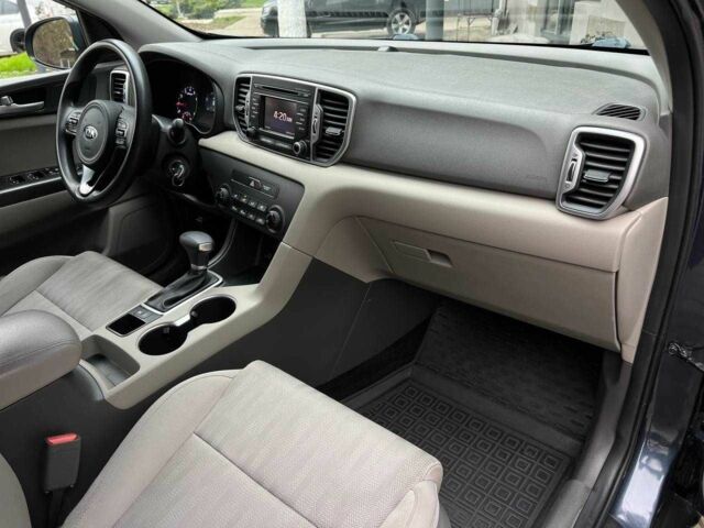 Синий Киа Соренто, объемом двигателя 2.4 л и пробегом 130 тыс. км за 12500 $, фото 17 на Automoto.ua