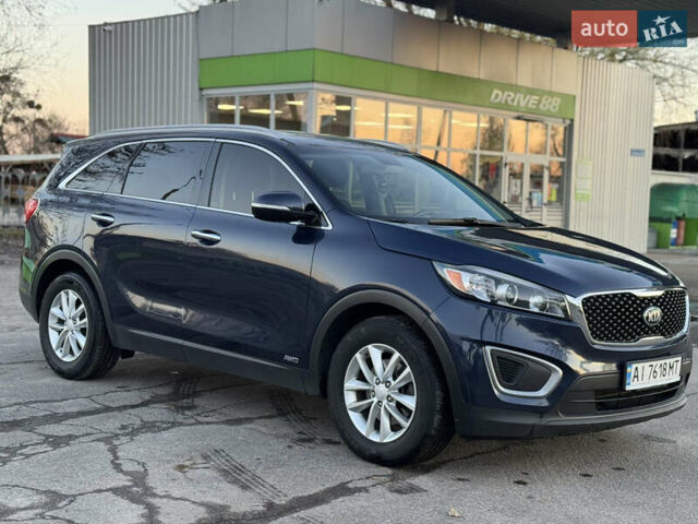 Синий Киа Соренто, объемом двигателя 2.36 л и пробегом 240 тыс. км за 13900 $, фото 5 на Automoto.ua