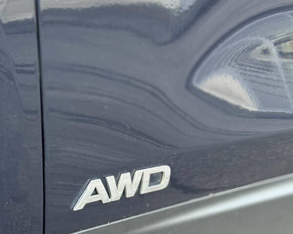 Синий Киа Соренто, объемом двигателя 2.36 л и пробегом 240 тыс. км за 13900 $, фото 12 на Automoto.ua