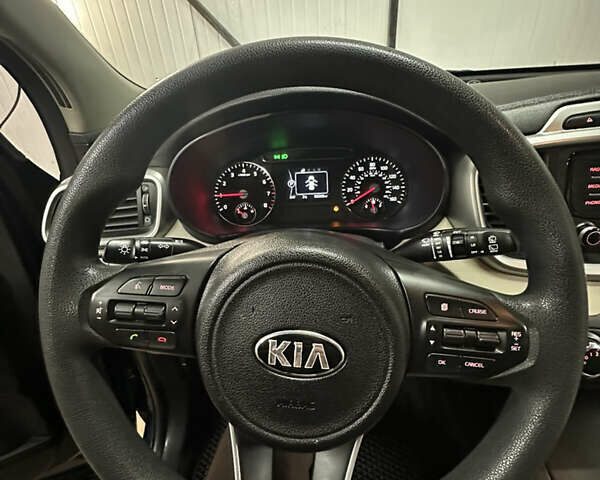 Синий Киа Соренто, объемом двигателя 2.36 л и пробегом 147 тыс. км за 16500 $, фото 18 на Automoto.ua