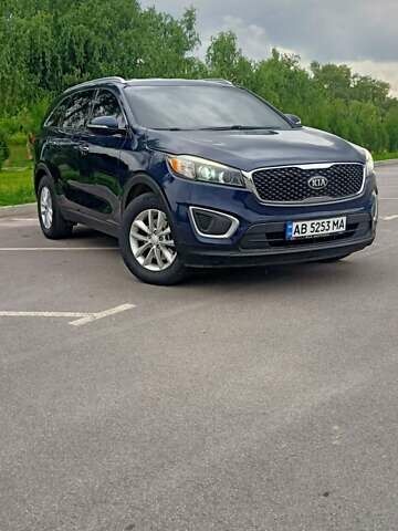 Синий Киа Соренто, объемом двигателя 2.36 л и пробегом 205 тыс. км за 17250 $, фото 1 на Automoto.ua
