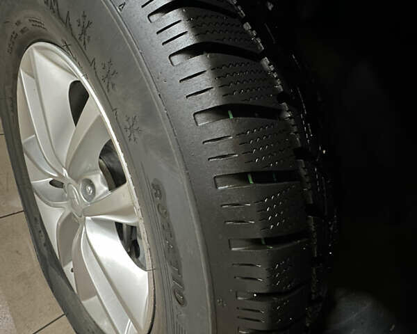 Синий Киа Соренто, объемом двигателя 2.36 л и пробегом 147 тыс. км за 16500 $, фото 22 на Automoto.ua