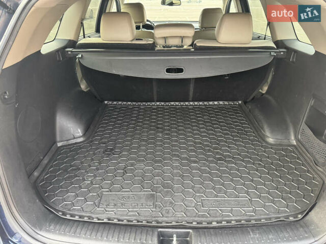 Синий Киа Соренто, объемом двигателя 2 л и пробегом 130 тыс. км за 17400 $, фото 15 на Automoto.ua