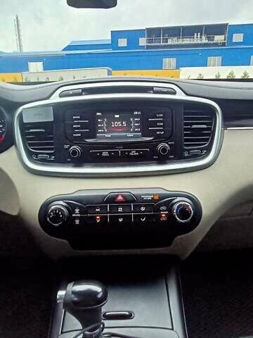 Синий Киа Соренто, объемом двигателя 2.36 л и пробегом 205 тыс. км за 17250 $, фото 30 на Automoto.ua