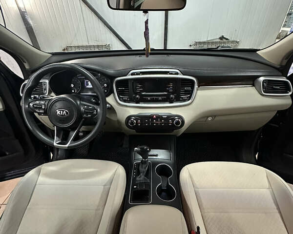 Синий Киа Соренто, объемом двигателя 2.36 л и пробегом 147 тыс. км за 16500 $, фото 20 на Automoto.ua