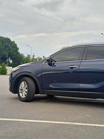 Синий Киа Соренто, объемом двигателя 2.36 л и пробегом 205 тыс. км за 17250 $, фото 23 на Automoto.ua