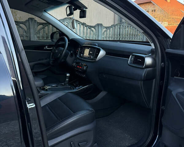 Синий Киа Соренто, объемом двигателя 2 л и пробегом 207 тыс. км за 22800 $, фото 33 на Automoto.ua