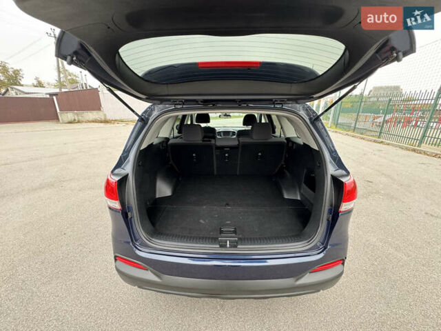 Киа Соренто 2017 в Киеве на Automoto.ua Синий Киа Соренто, объемом двигателя 2.4 л и пробегом 100 тыс. км за 15700 $, фото 39 на Automoto.ua