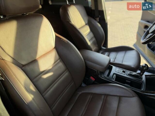 Синий Киа Соренто, объемом двигателя 2.2 л и пробегом 190 тыс. км за 23000 $, фото 19 на Automoto.ua